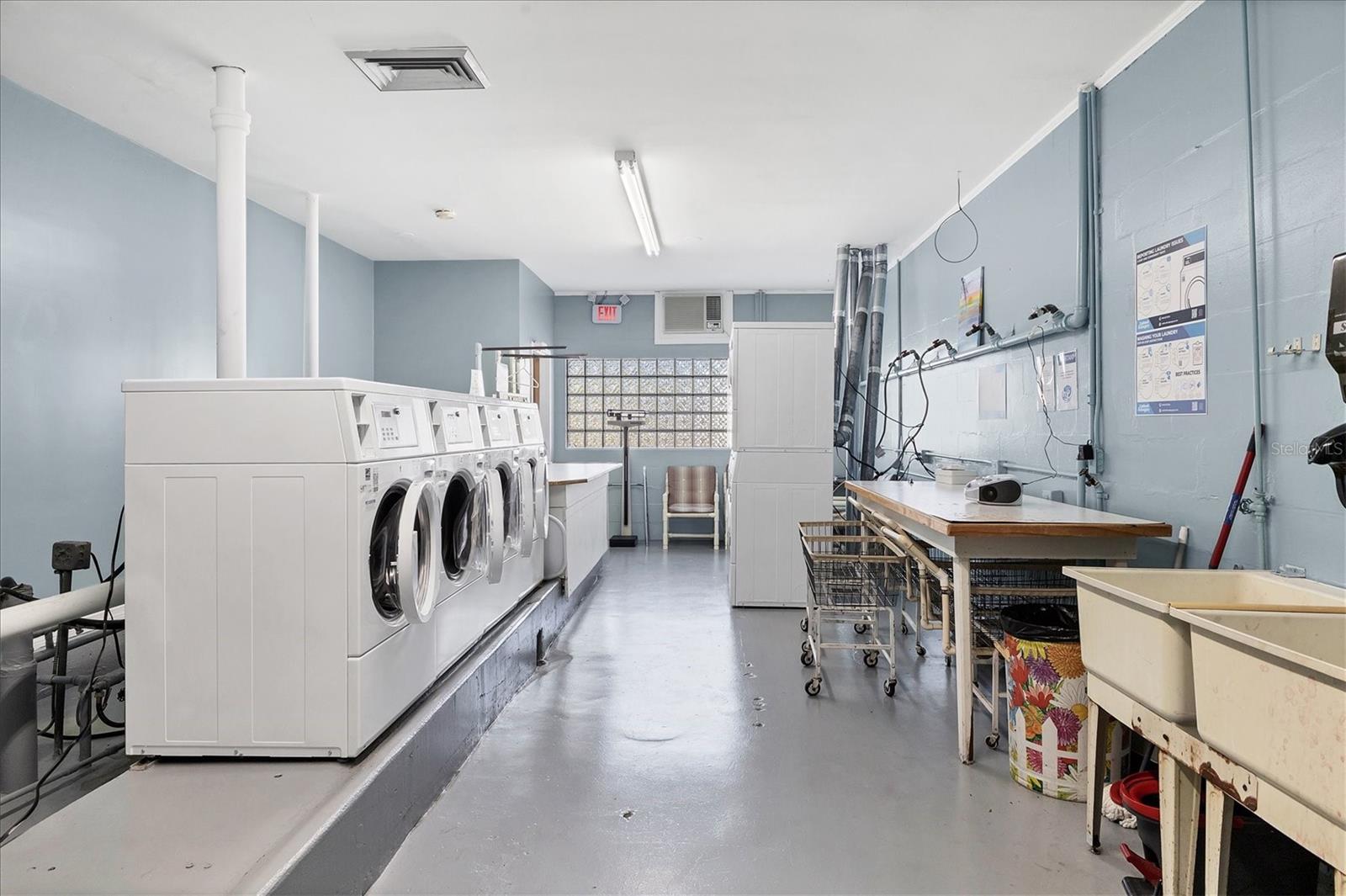 Image 34 of 47 For 4308 13th Street E