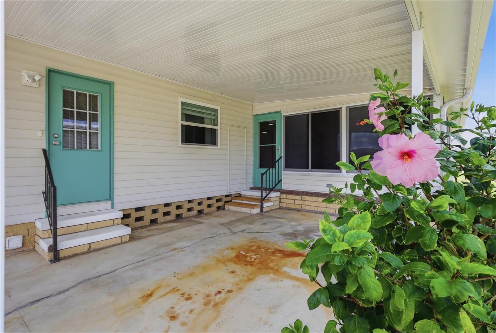 Image 4 of 47 For 4308 13th Street E