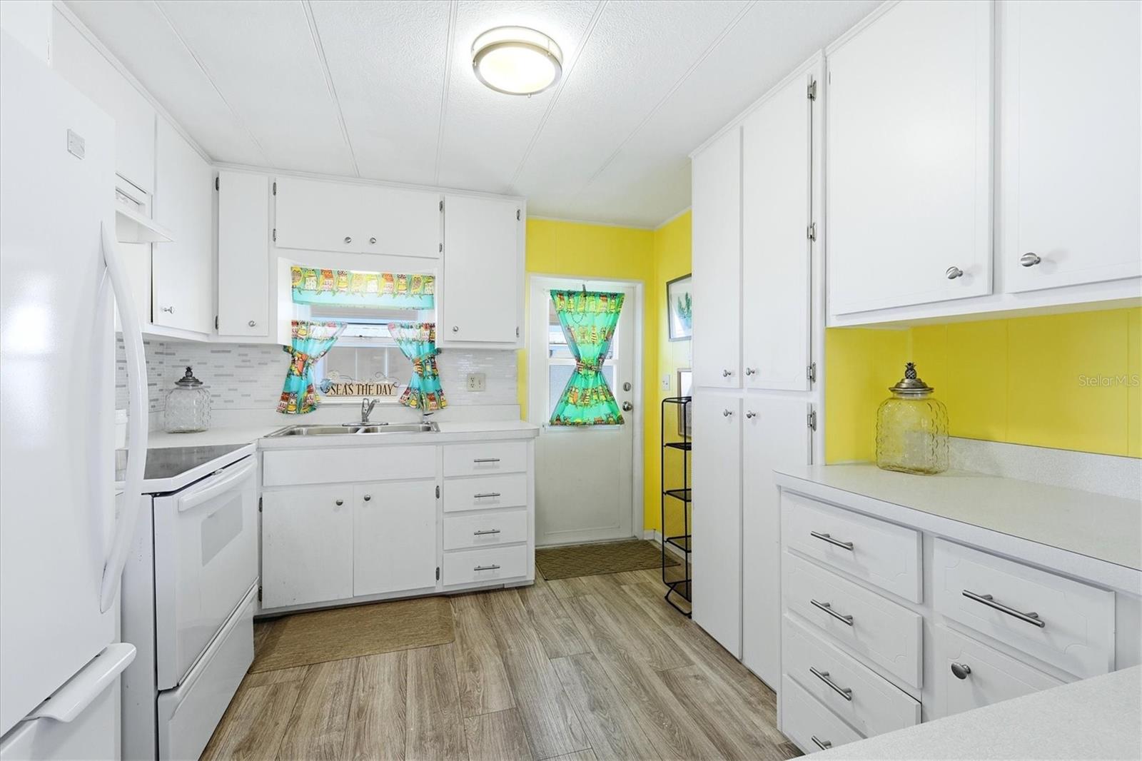 Image 13 of 45 For 1107 44th Avenue Drive E