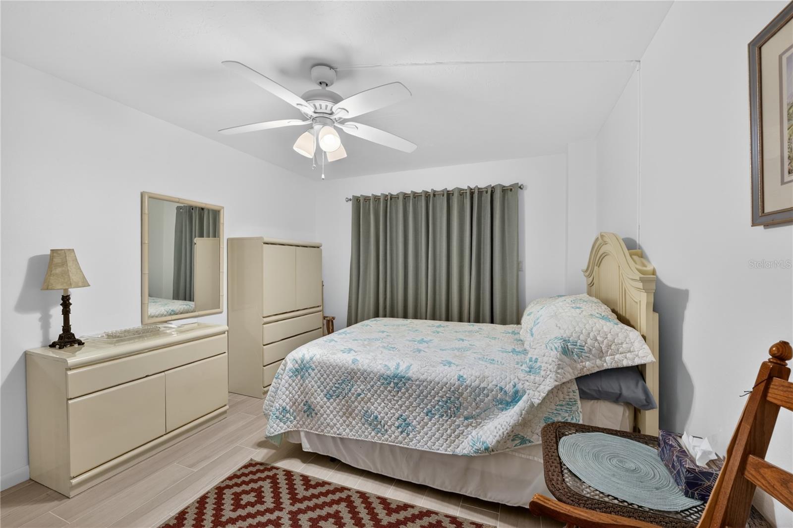 Image 43 of 57 For 25188 Marion Avenue E208