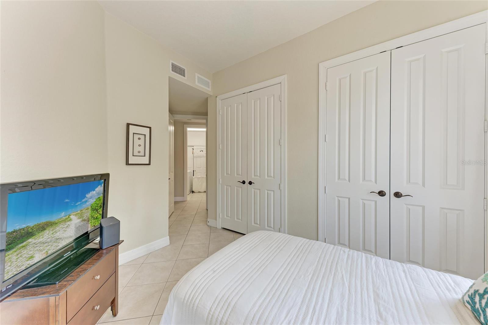 Image 23 of 61 For 96 Vivante Boulevard 210