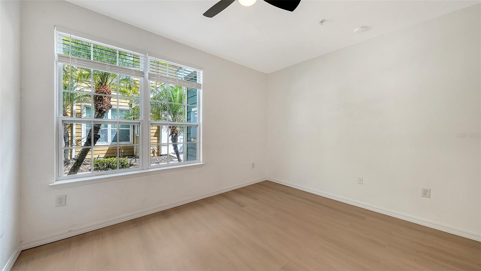 Image 22 of 53 For 5561 Rosehill Road 104