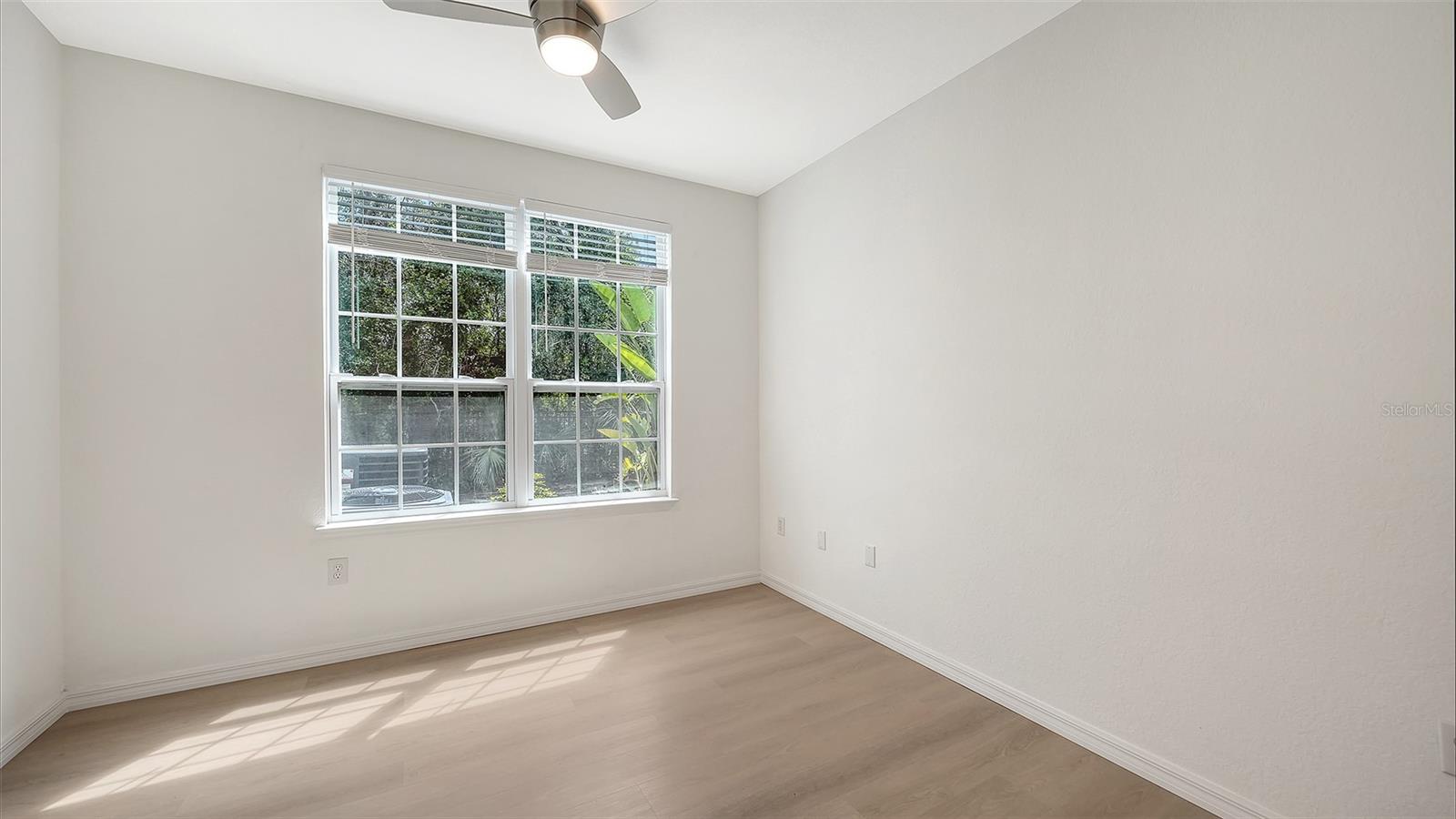 Image 28 of 53 For 5561 Rosehill Road 104