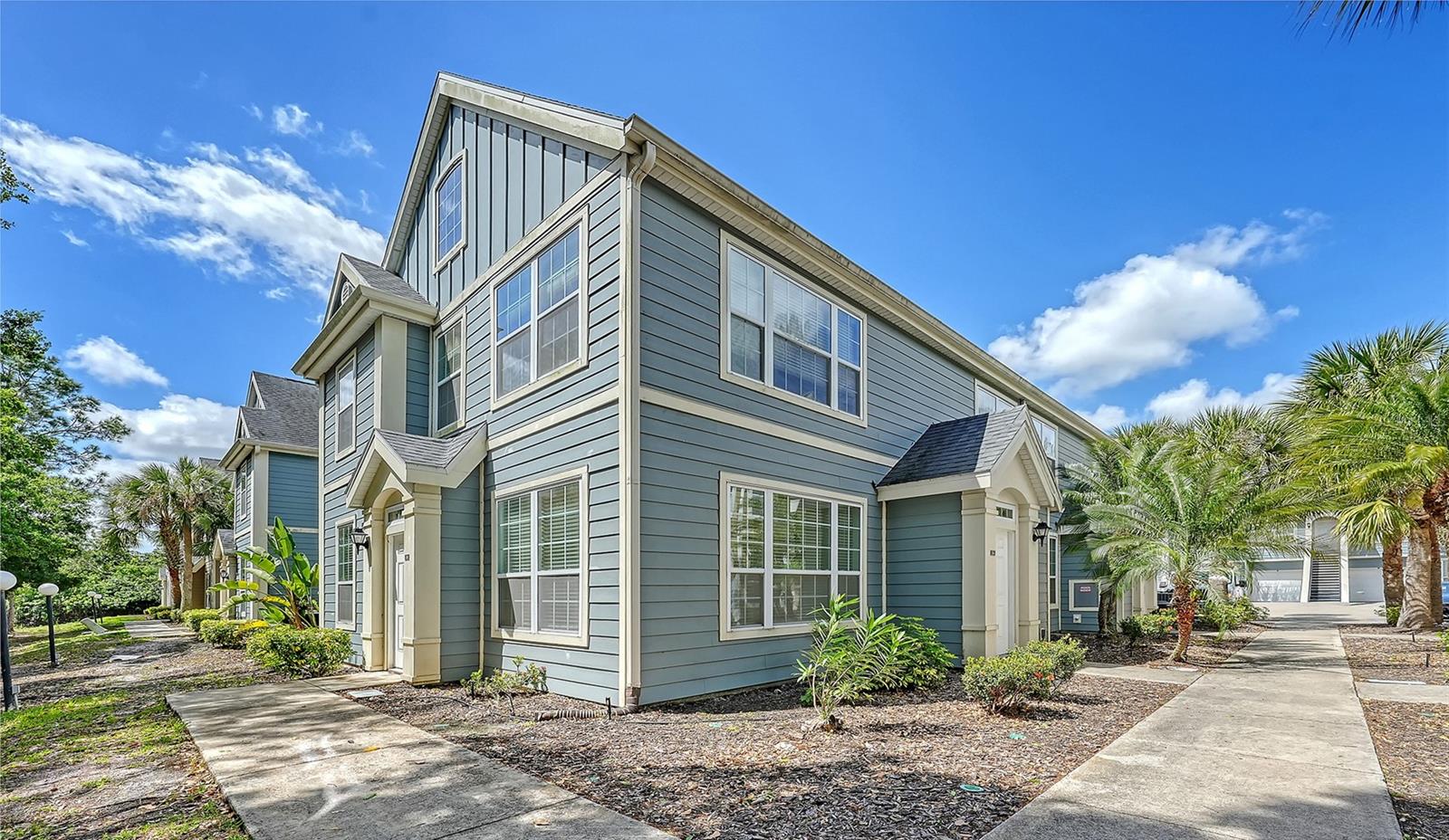 Image 41 of 53 For 5561 Rosehill Road 104