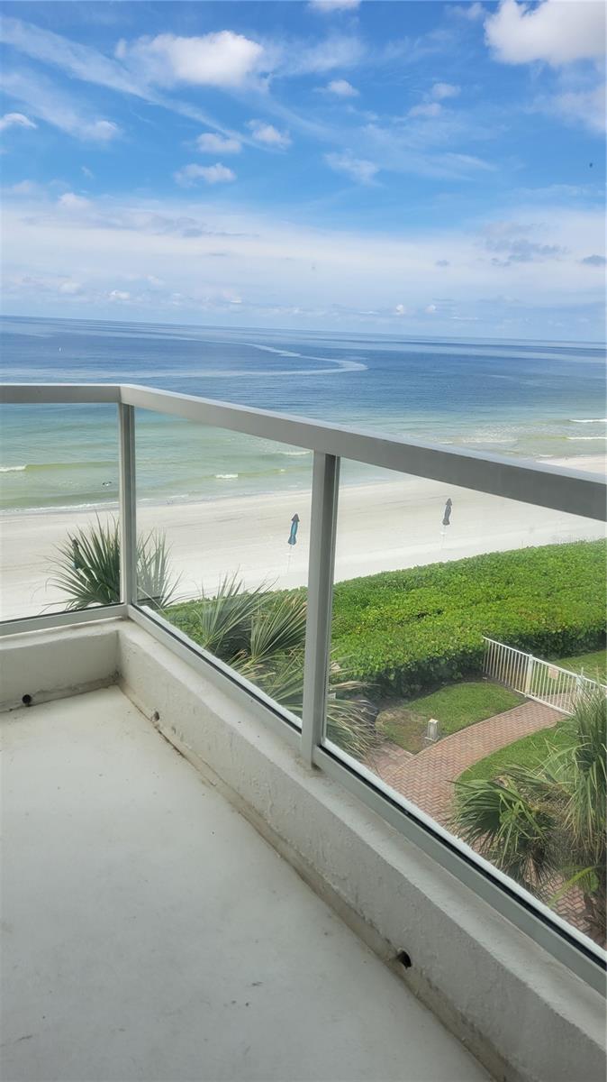 Image 13 of 48 For 1000 Longboat Club Road 406