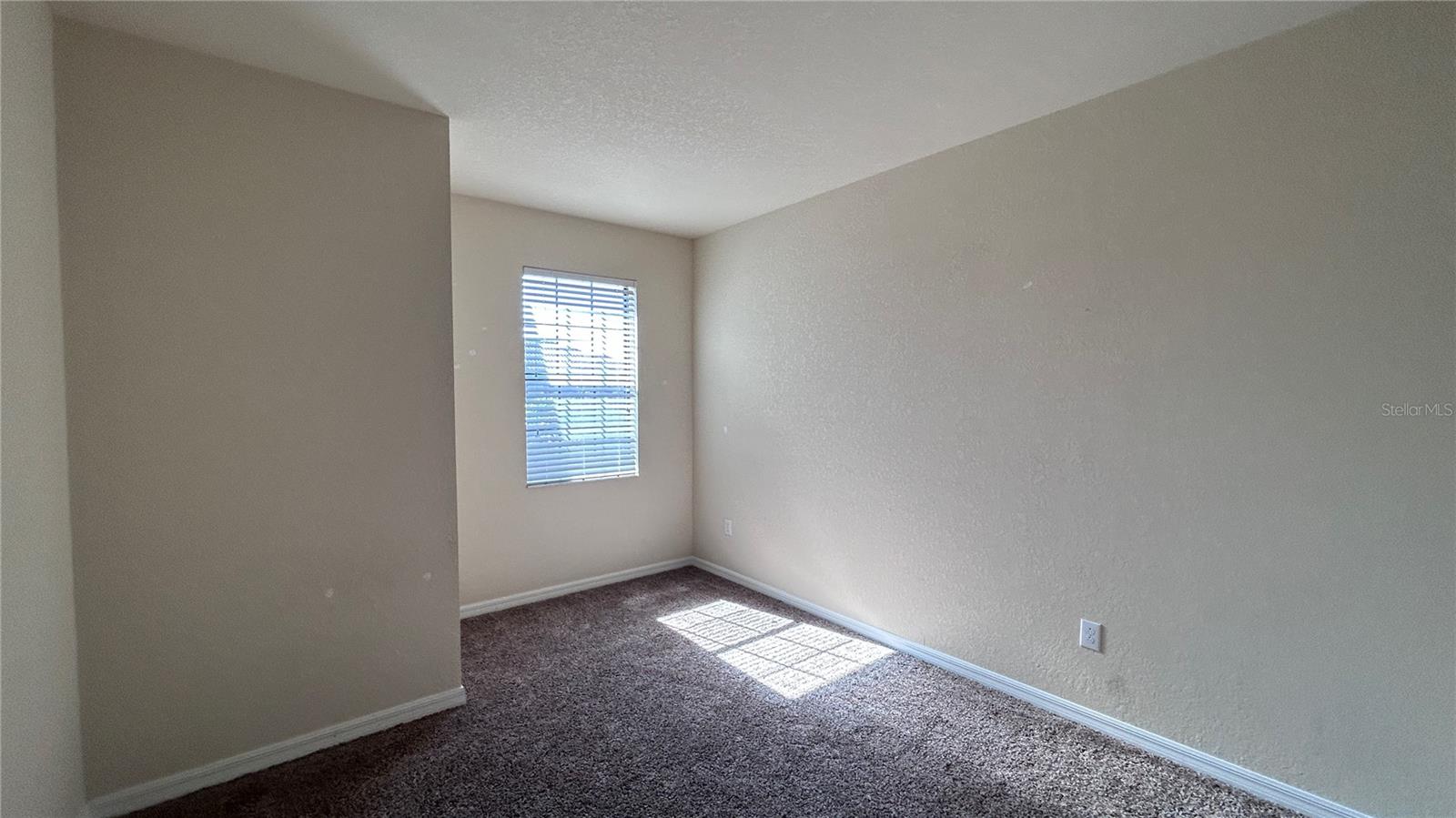 Image 19 of 29 For 7287 Ketch Place