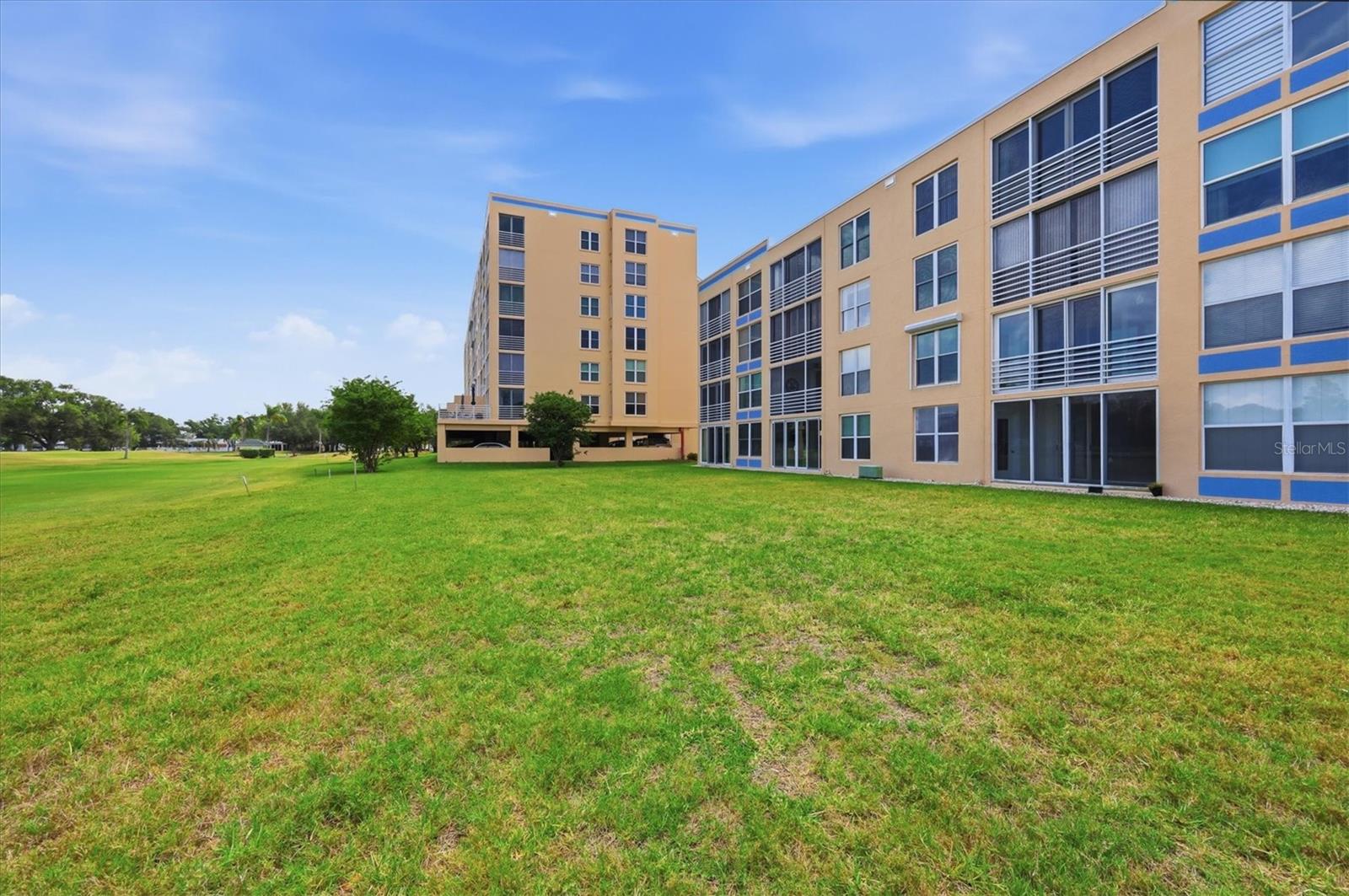 Image 33 of 64 For 4440 Fairways Boulevard 108