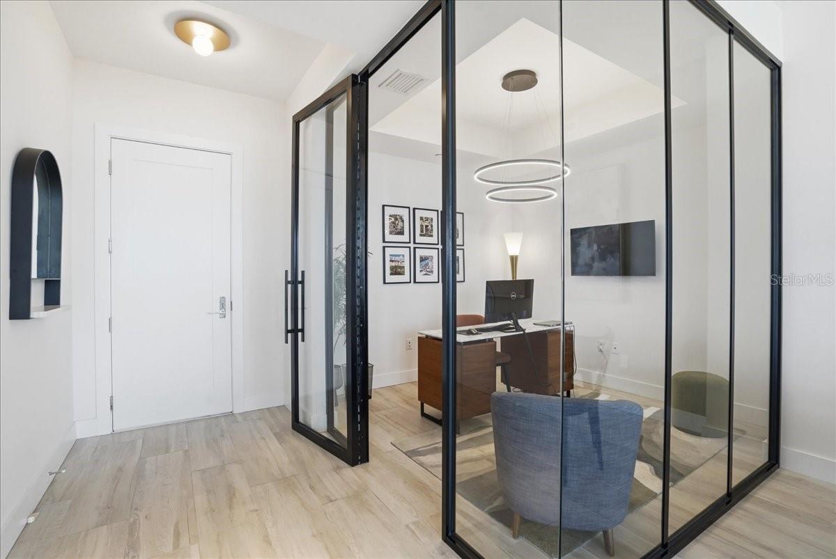 Image 22 of 90 For 111 Pineapple Avenue 714