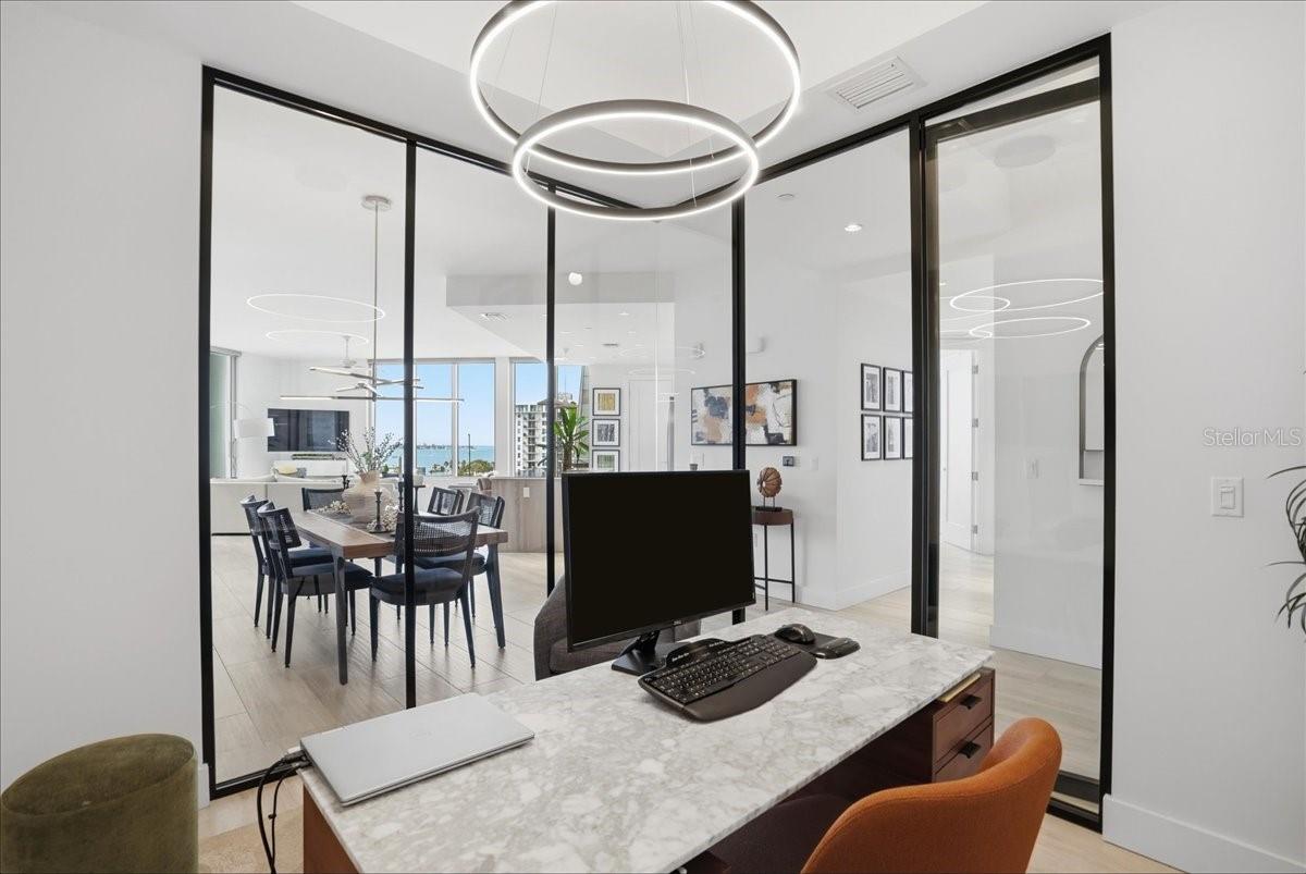 Image 23 of 90 For 111 Pineapple Avenue 714