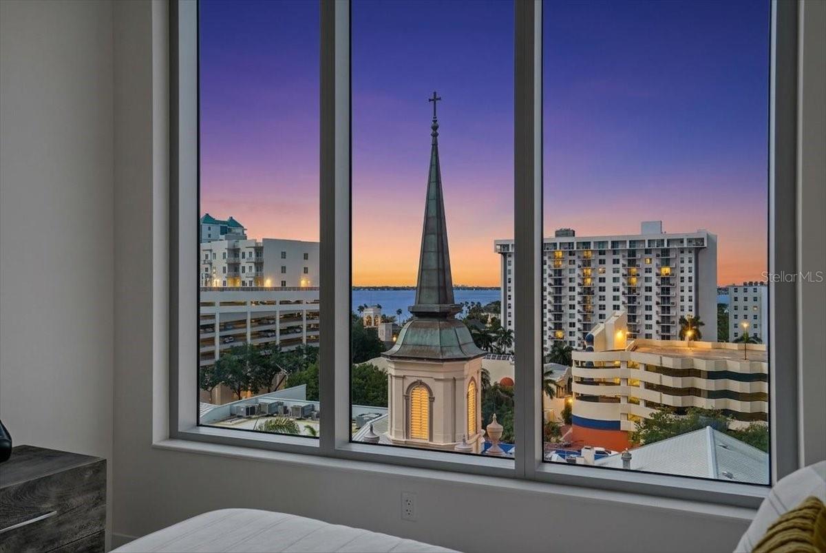 Image 37 of 90 For 111 Pineapple Avenue 714