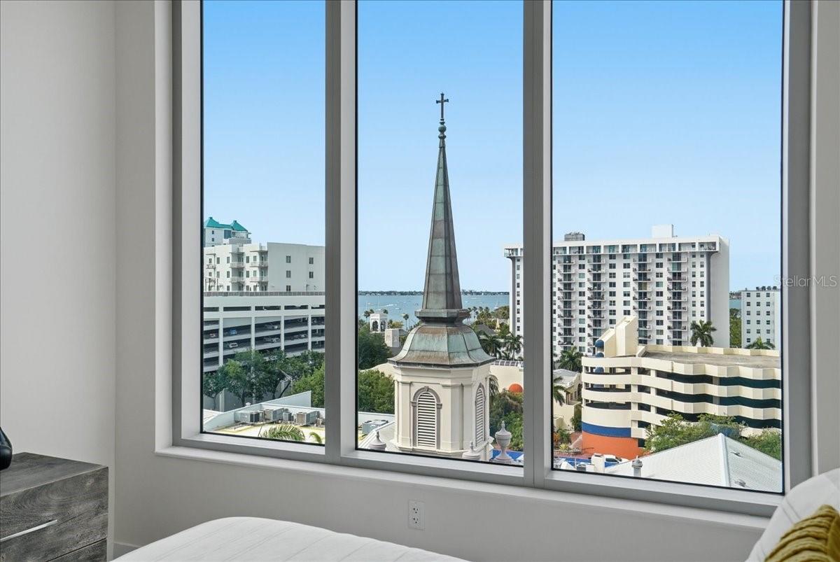 Image 38 of 90 For 111 Pineapple Avenue 714