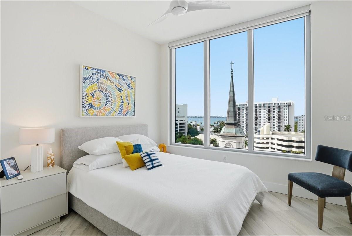 Image 44 of 90 For 111 Pineapple Avenue 714