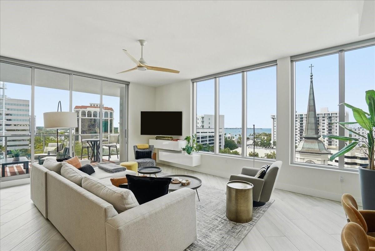 Image 5 of 90 For 111 Pineapple Avenue 714