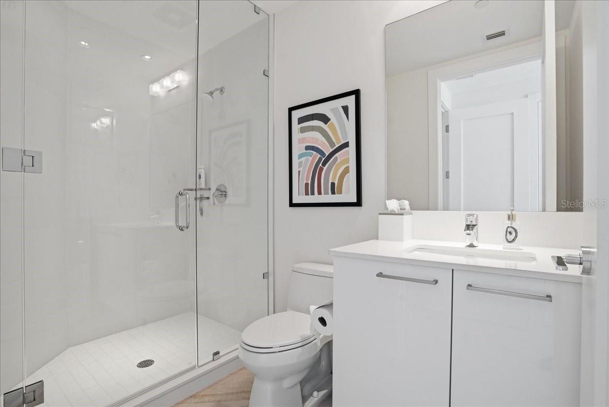 Image 50 of 90 For 111 Pineapple Avenue 714