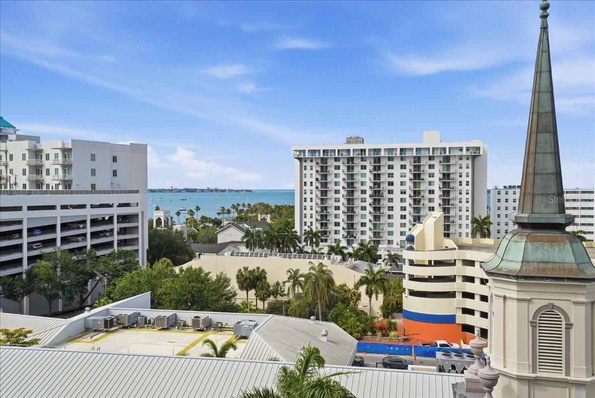 Image 53 of 90 For 111 Pineapple Avenue 714