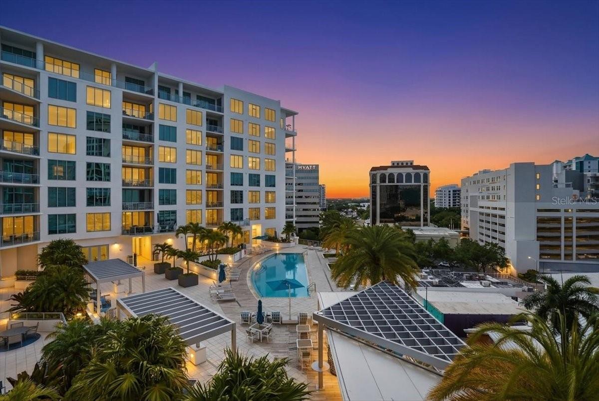 Image 57 of 90 For 111 Pineapple Avenue 714