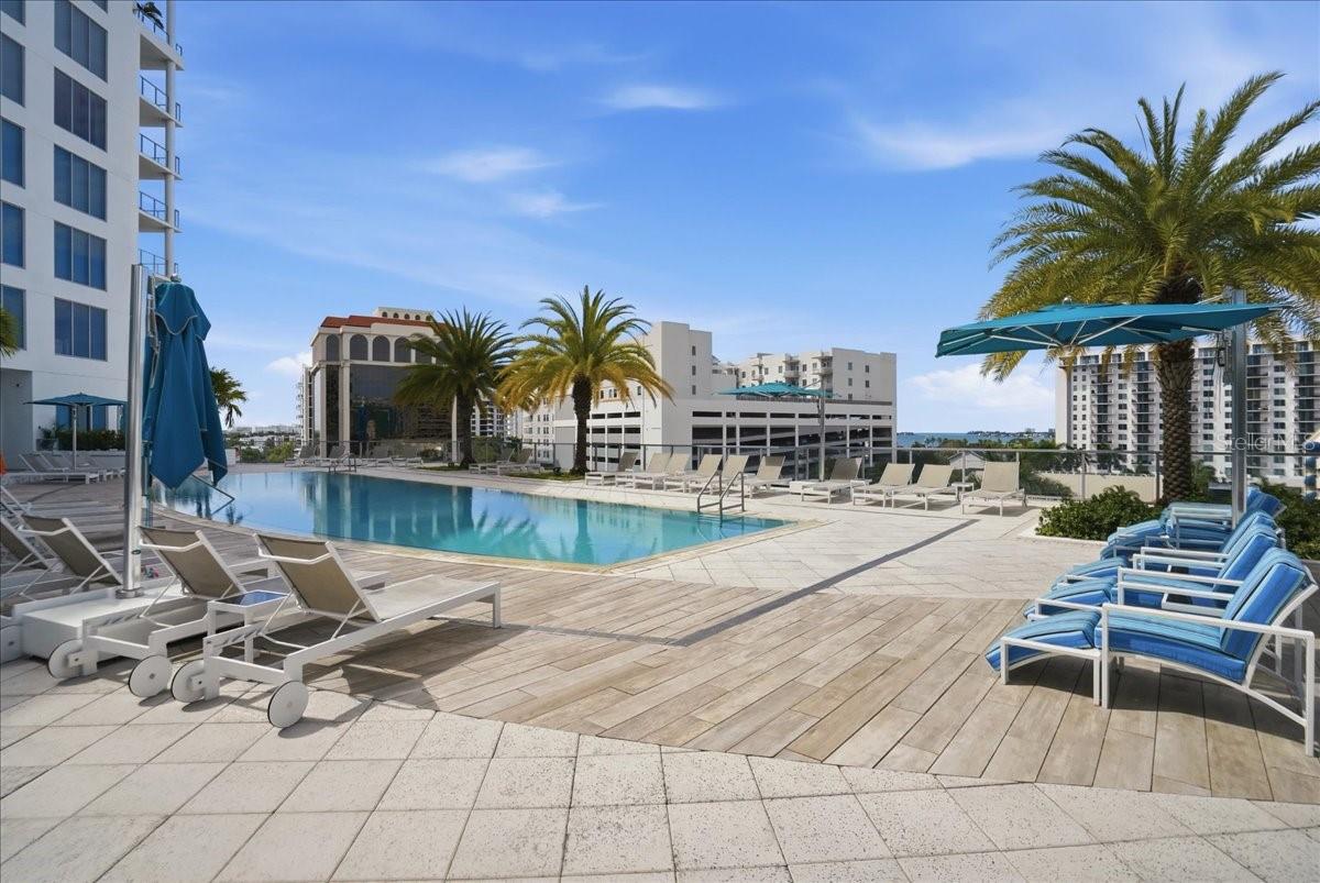 Image 72 of 90 For 111 Pineapple Avenue 714