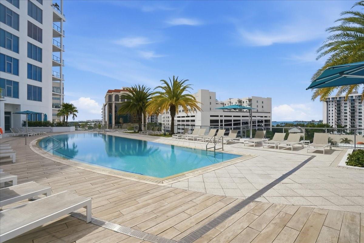 Image 73 of 90 For 111 Pineapple Avenue 714