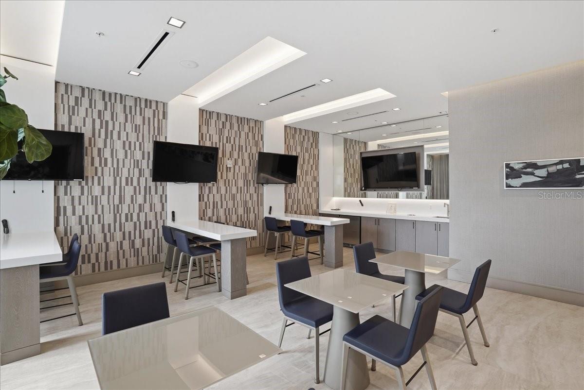 Image 81 of 90 For 111 Pineapple Avenue 714