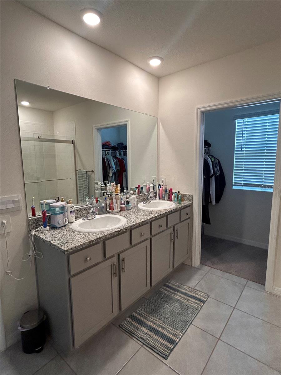 Image 13 of 33 For 17630 Canopy Place