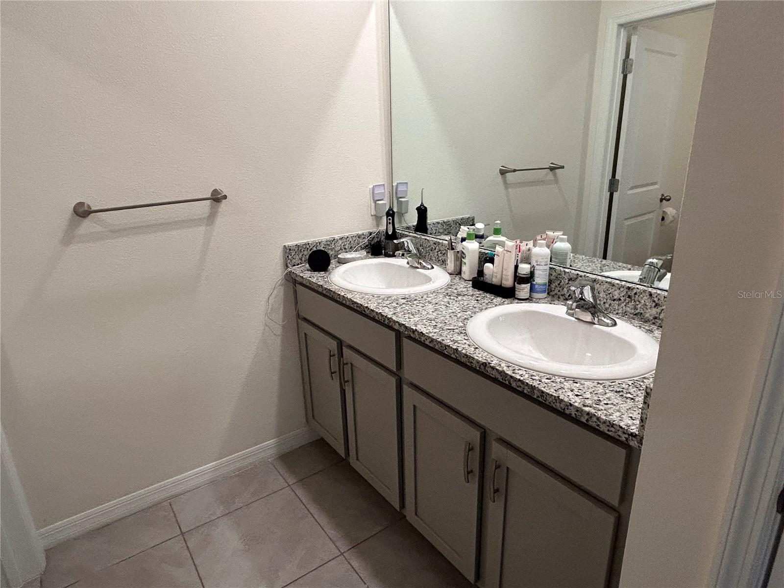 Image 23 of 33 For 17630 Canopy Place