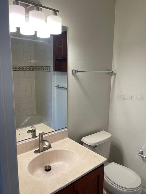 Image 3 of 9 For 8858 White Sage Loop