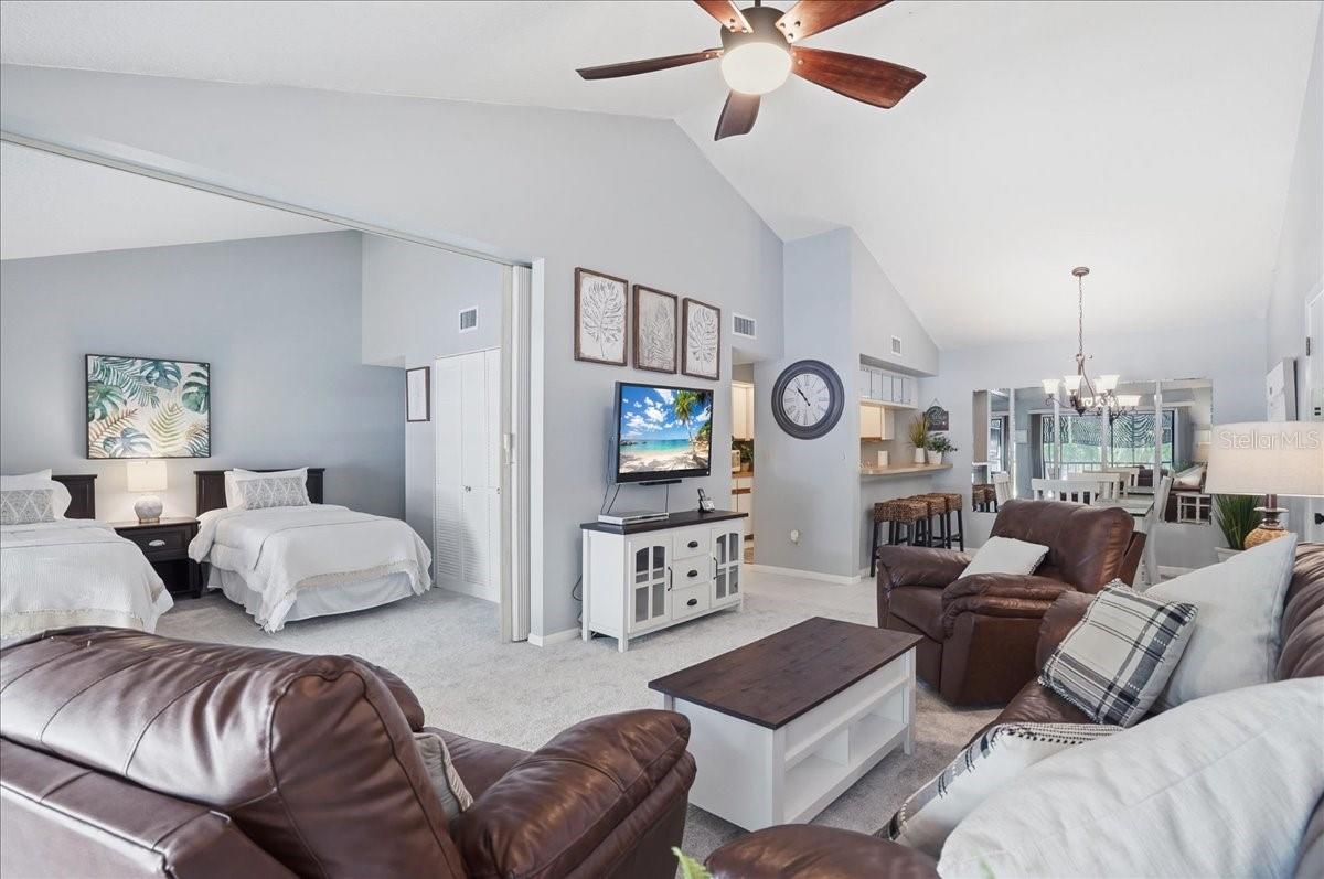 Image 13 of 32 For 646 Bird Bay Drive E 205
