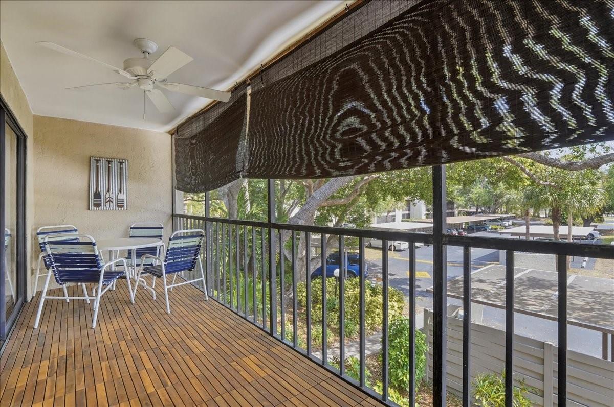 Image 14 of 32 For 646 Bird Bay Drive E 205