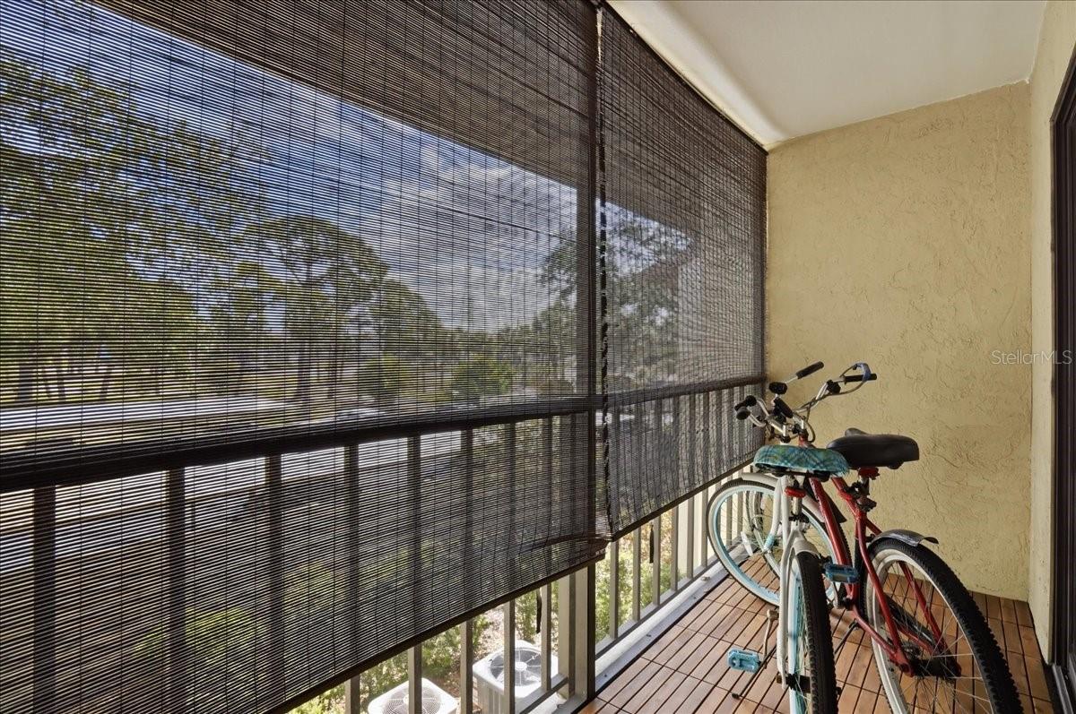 Image 15 of 32 For 646 Bird Bay Drive E 205