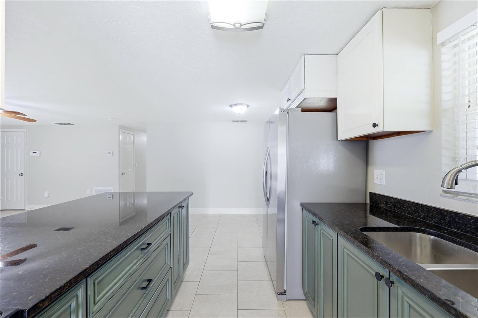 Image 15 of 35 For 5058 Silk Oak Drive