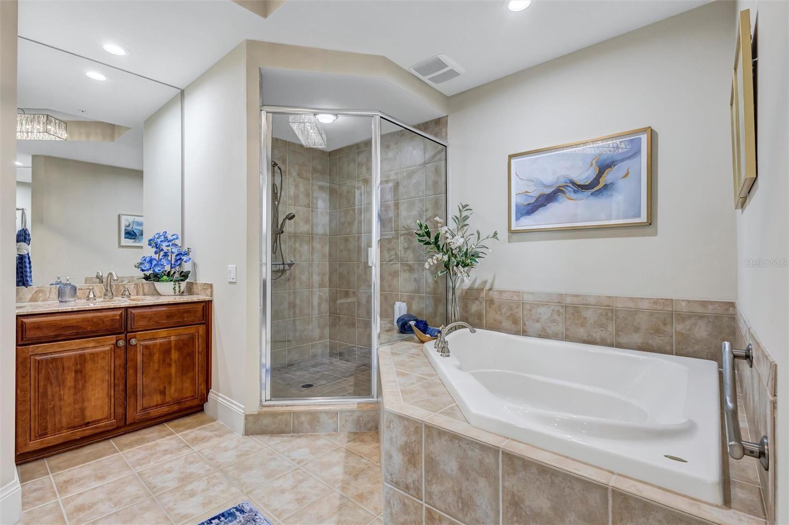 Image 14 of 52 For 130 Riviera Dunes Way 804