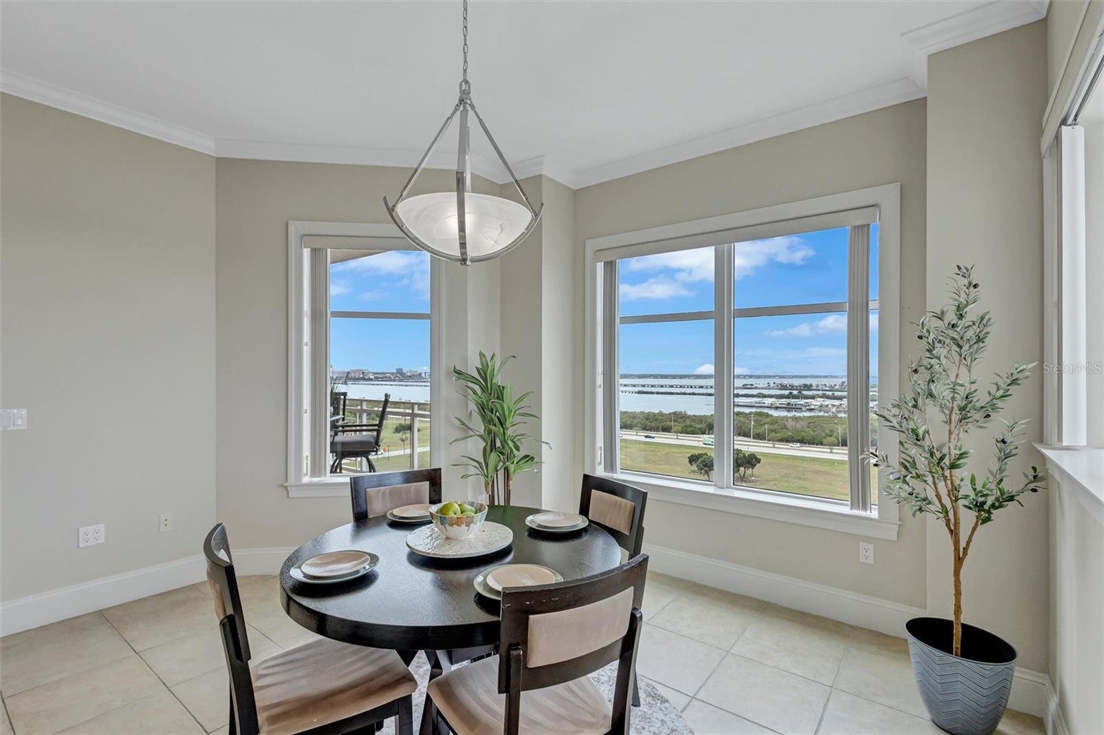 Image 9 of 52 For 130 Riviera Dunes Way 804