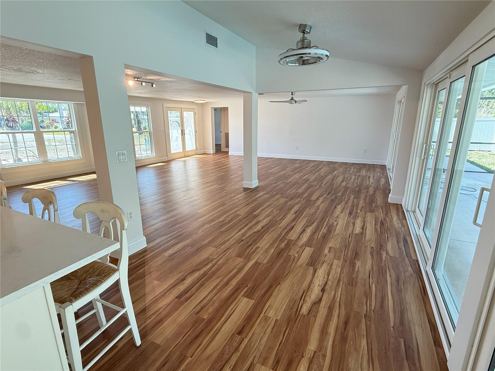 Image 22 of 66 For 5569 Shadow Lawn Drive