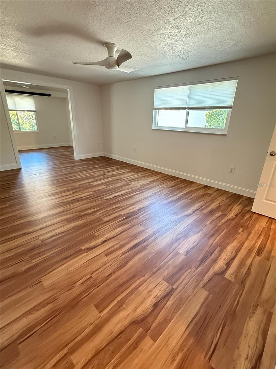 Image 33 of 66 For 5569 Shadow Lawn Drive