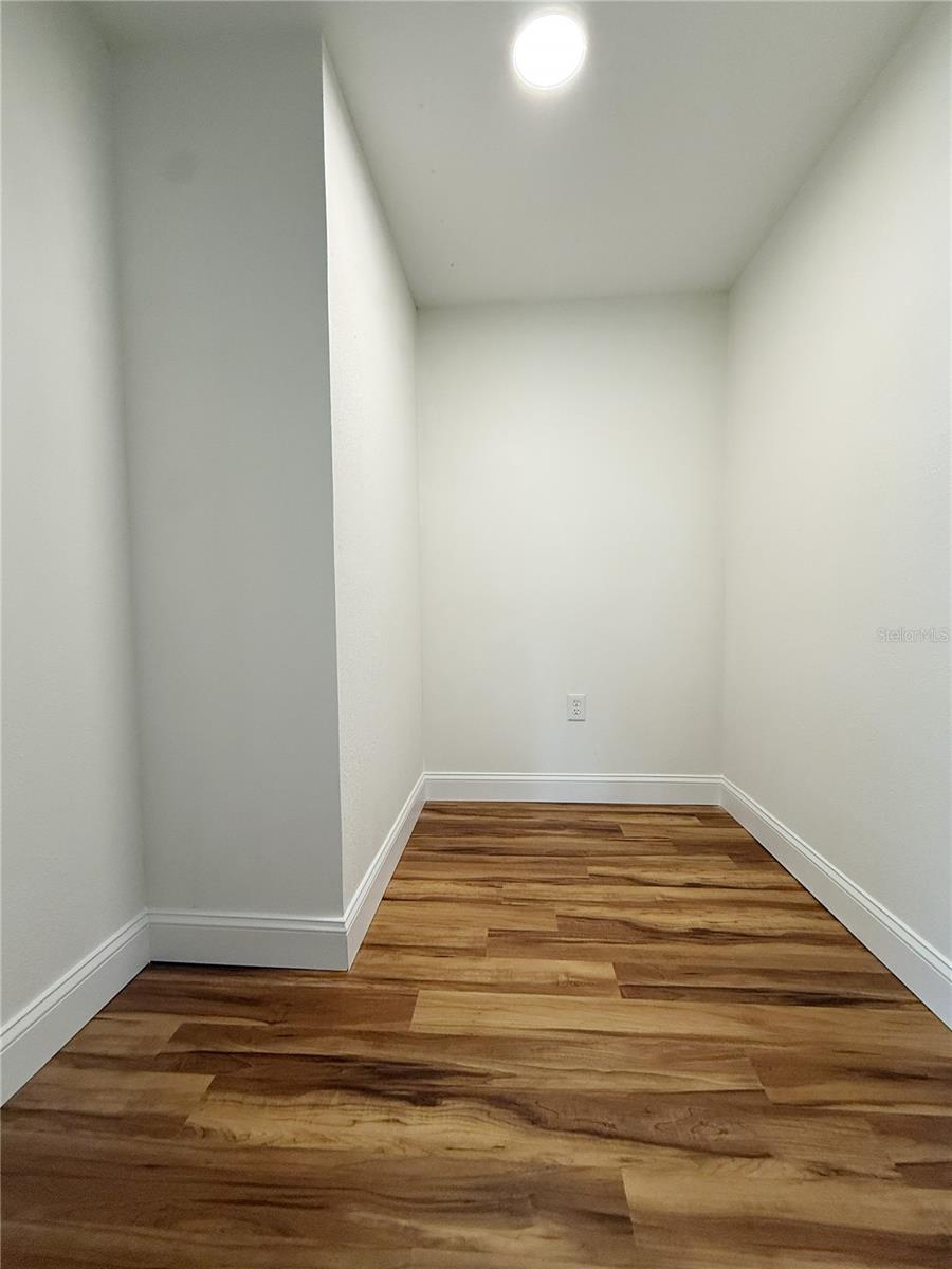 Image 36 of 66 For 5569 Shadow Lawn Drive