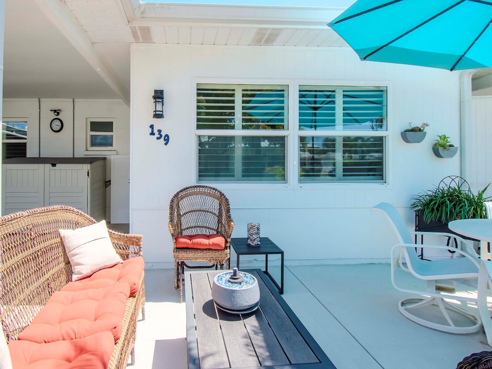 Image 16 of 30 For 139 Field Avenue E 139