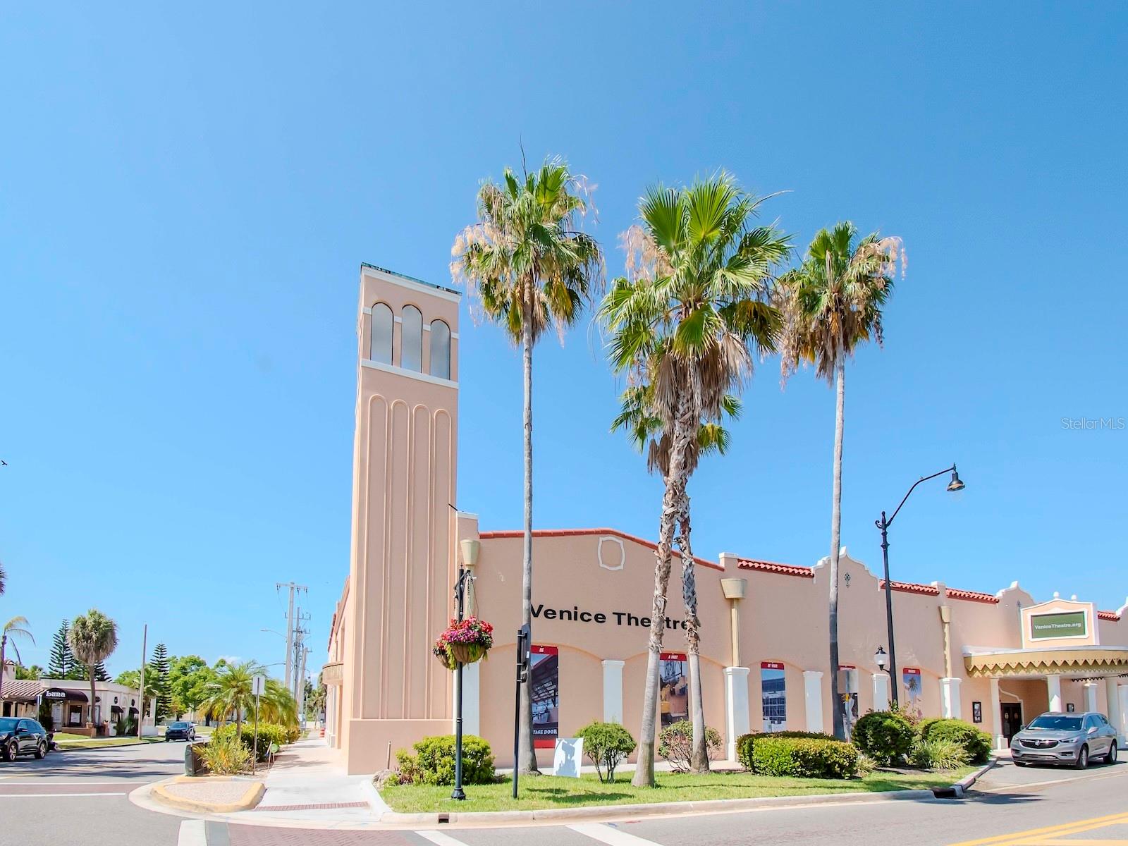 Image 27 of 30 For 139 Field Avenue E 139