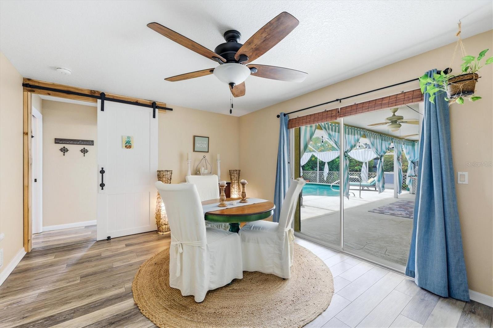 Image 9 of 26 For 945 Macon Road