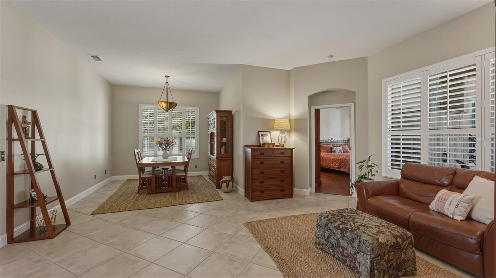 Image 19 of 60 For 5030 44th Street