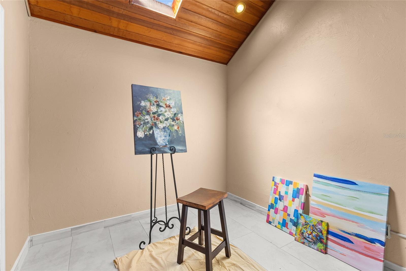 Image 17 of 28 For 6609 Mauna Loa Boulevard