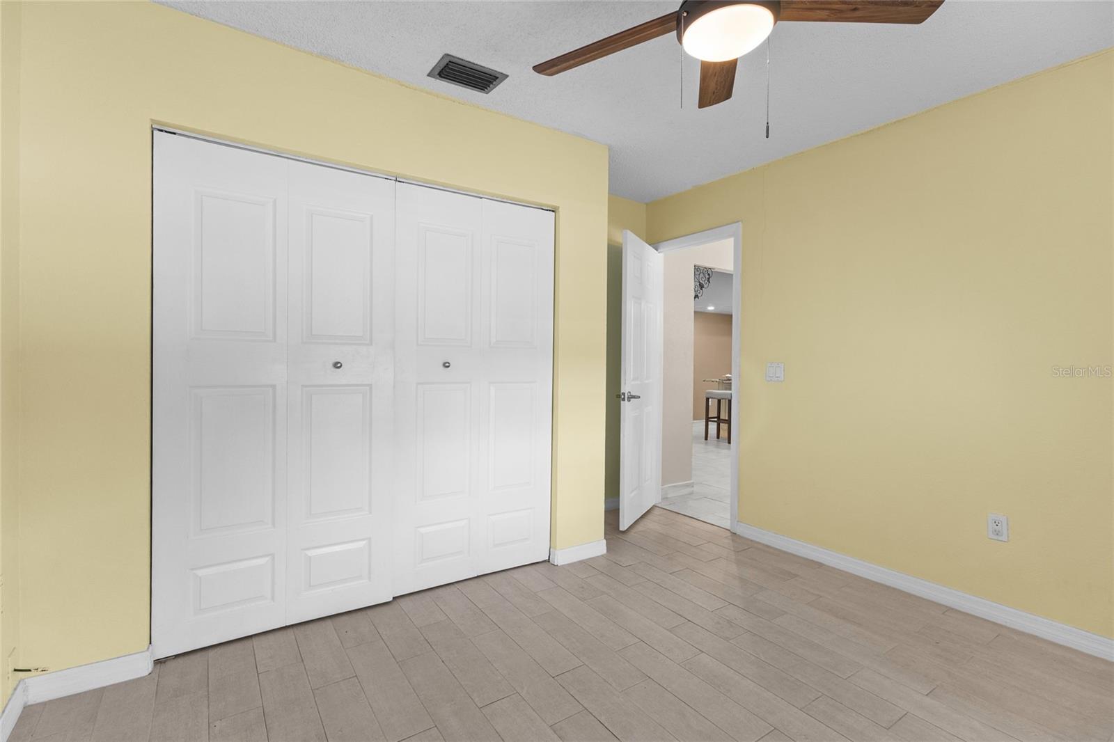 Image 24 of 28 For 6609 Mauna Loa Boulevard