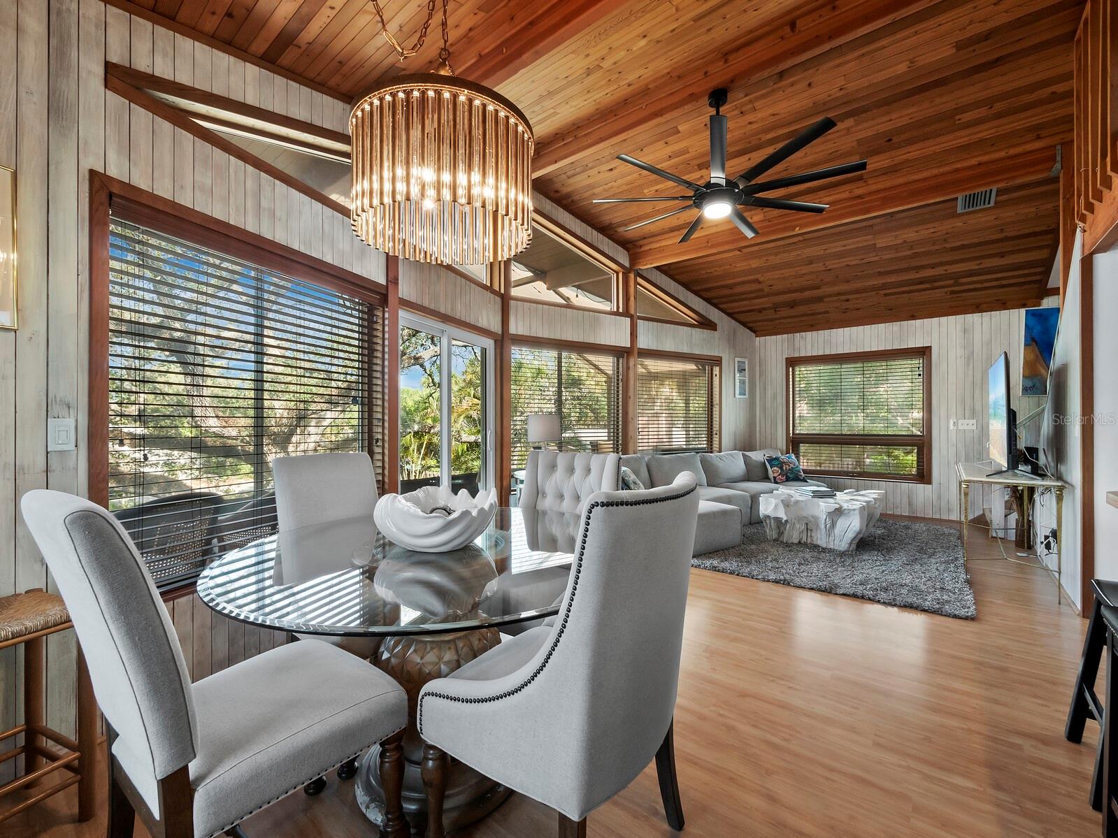 Image 11 of 29 For 5141 Saint Albans Avenue