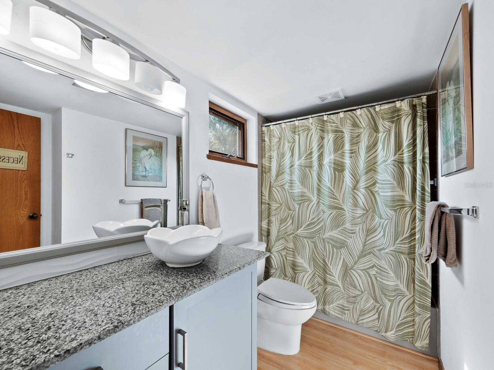 Image 19 of 29 For 5141 Saint Albans Avenue