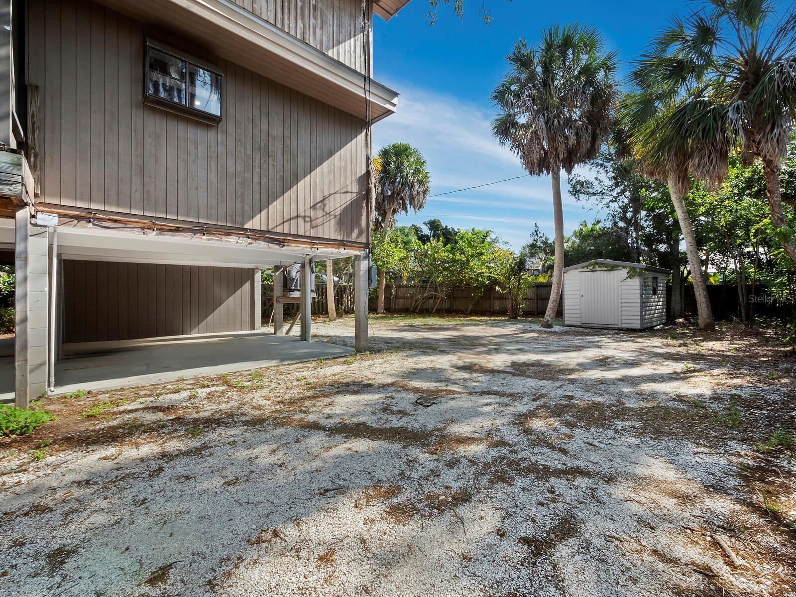 Image 20 of 29 For 5141 Saint Albans Avenue