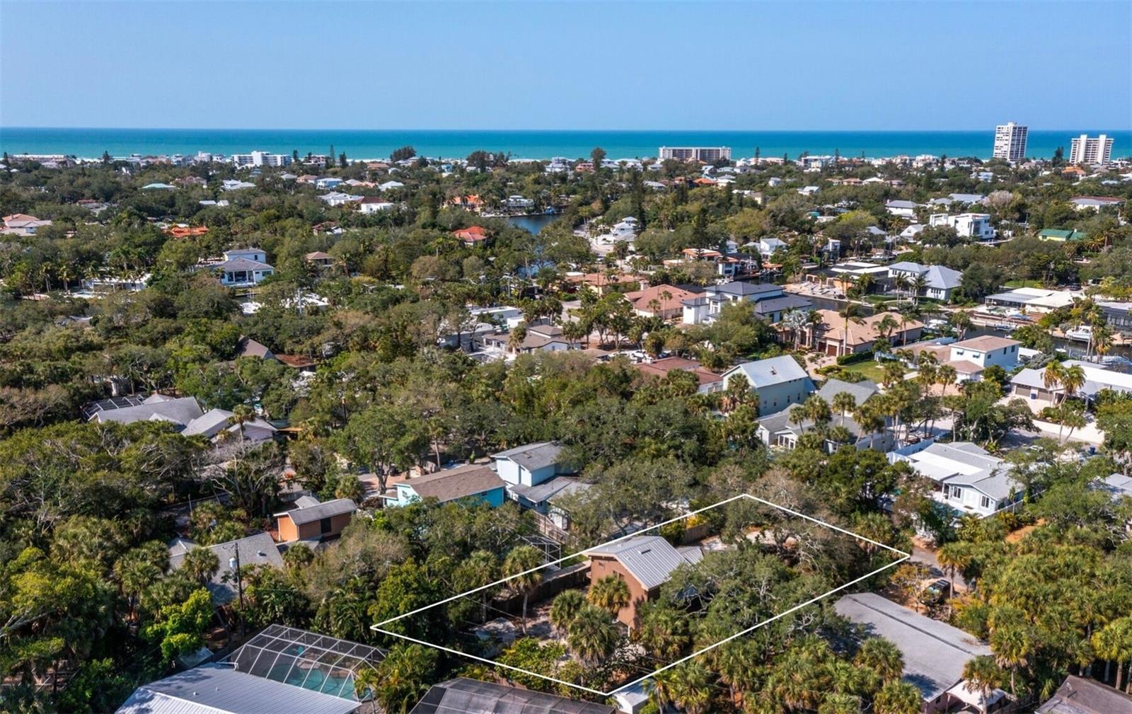 Image 22 of 29 For 5141 Saint Albans Avenue