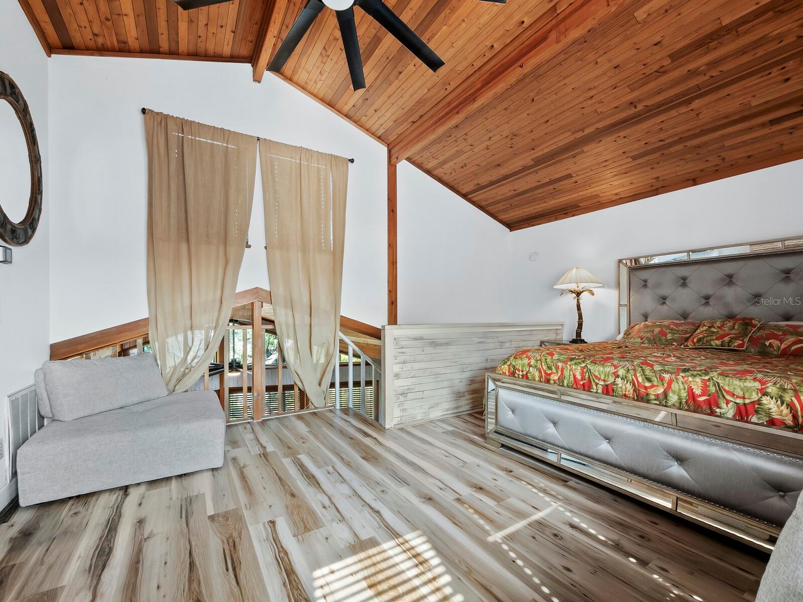 Image 6 of 29 For 5141 Saint Albans Avenue