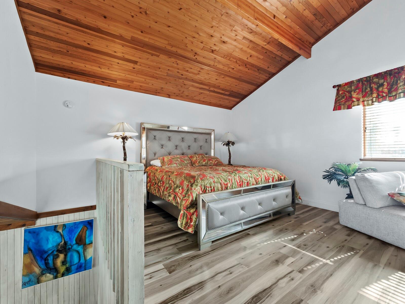 Image 7 of 29 For 5141 Saint Albans Avenue