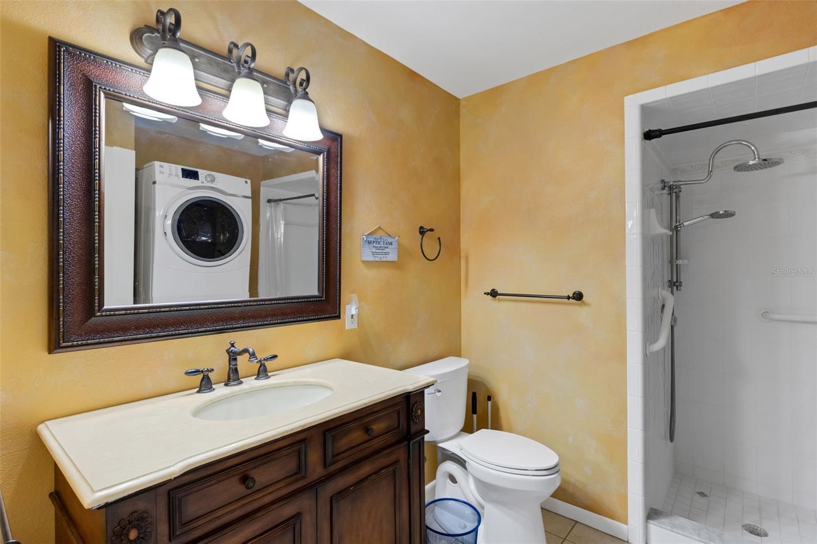 Image 20 of 30 For 3656 Oak Grove Drive