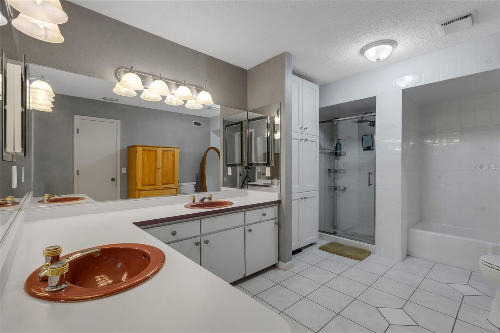 Image 25 of 30 For 3656 Oak Grove Drive