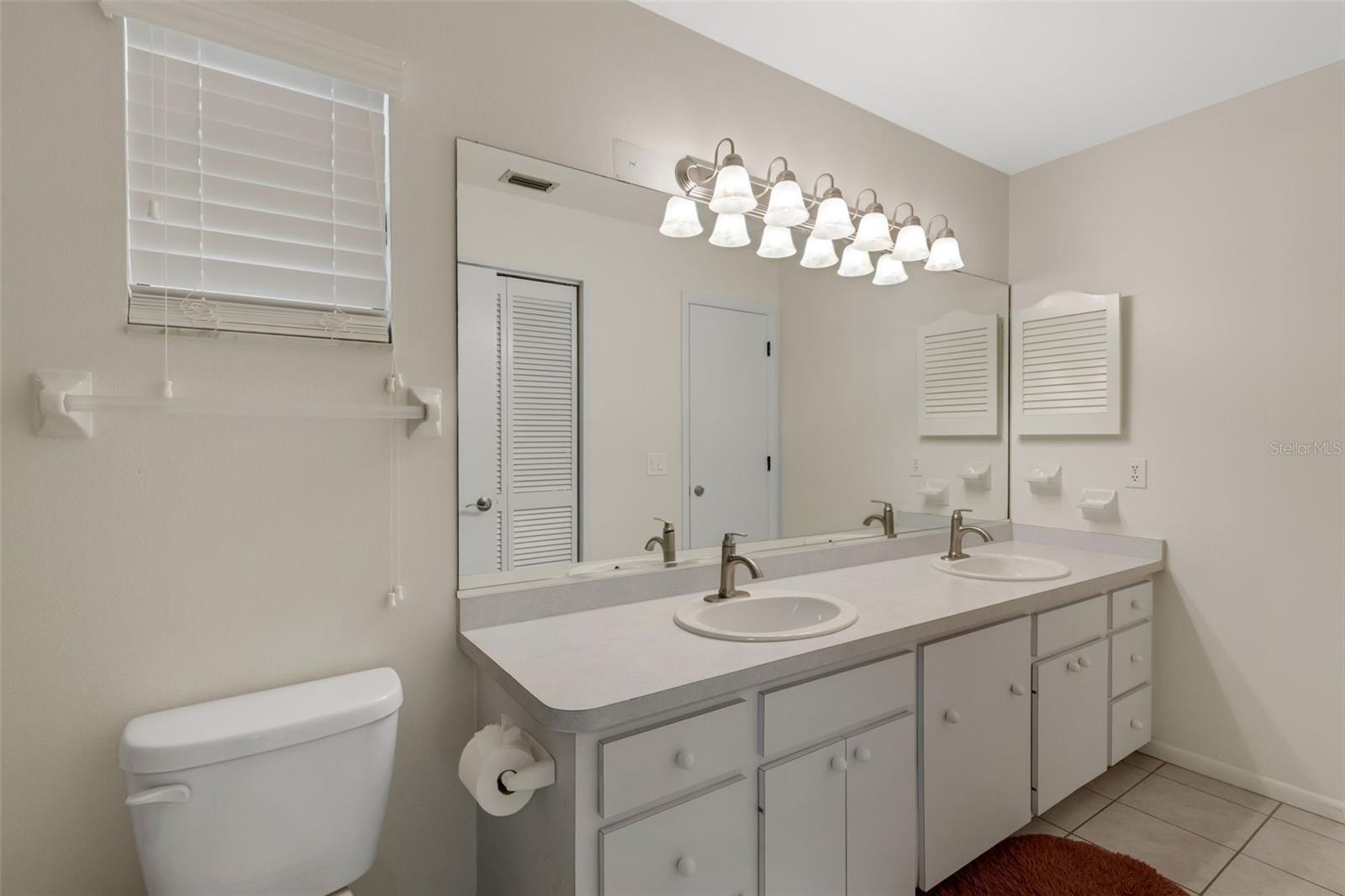 Image 29 of 30 For 3656 Oak Grove Drive